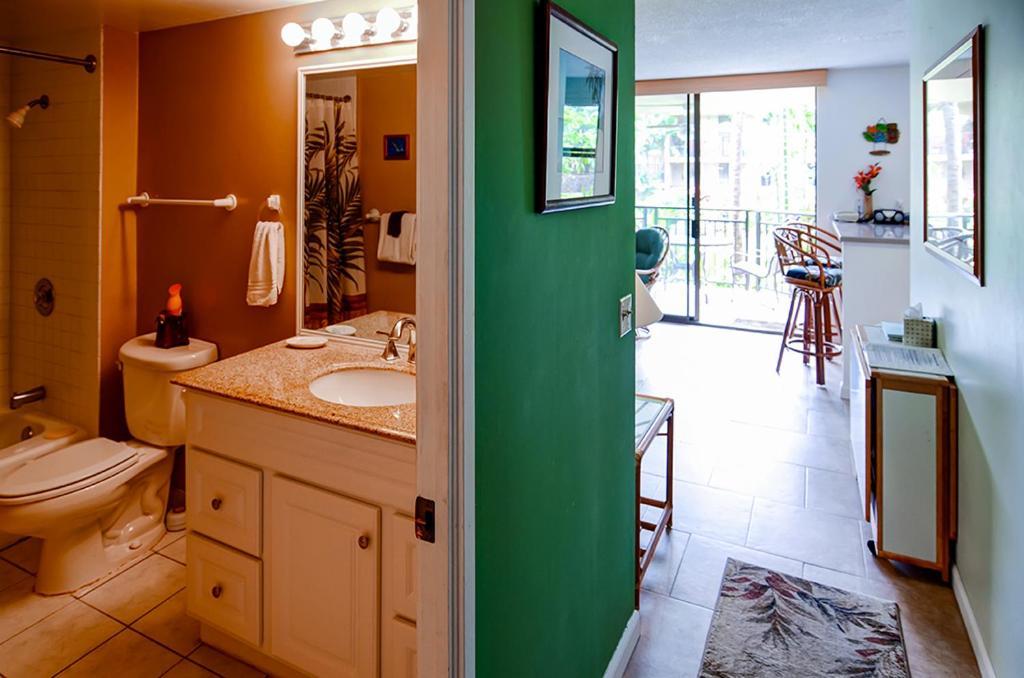 Oceanview Kailua-Kona Condo With Private Balcony! Exterior photo